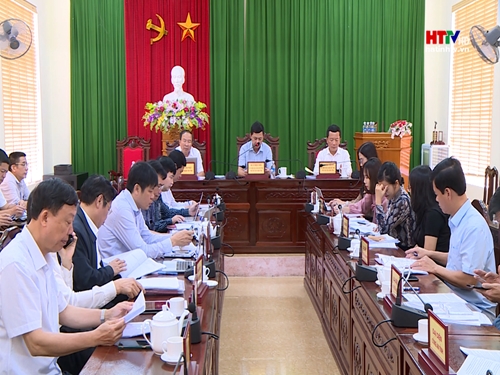 Lãnh đạo HĐND, UBND tỉnh Hà Tĩnh tiếp công dân định kỳ tháng 11