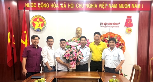 Tạp chí Thanh Tra chúc mừng Thanh tra tỉnh Quảng Nam, Quảng Ngãi, Phú yên
