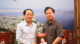 Lãnh đạo Tạp chí Thanh tra làm việc với Chủ tịch UBND tỉnh và Thanh tra tỉnh Bình Định
