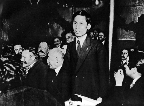 Chủ tịch Hồ Chí Minh với sự kiện thành lập Đảng Cộng sản Pháp và Đảng Cộng sản Việt Nam