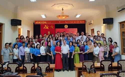 Bồi dưỡng nghiệp vụ thanh tra - kiểm tra cho cán bộ Công đoàn Việt Nam