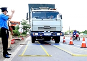 Kiểm tra, xử lý vi phạm về tải trọng phương tiện tham gia giao thông đường bộ