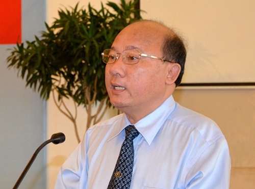 Bắt cựu Chủ tịch UBND tỉnh Bình Thuận và nhiều đồng phạm