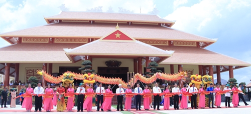 Khánh thành đền thờ Anh hùng liệt sỹ hy sinh trên tuyến đường 1C tại huyện Giang Thành