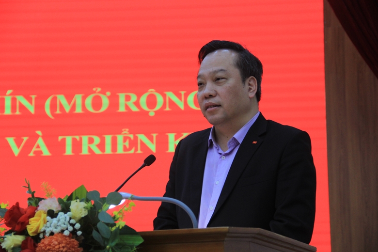 Làm tốt công tác chính trị, tư tưởng ở những đơn vị phải sắp xếp, tinh gọn
